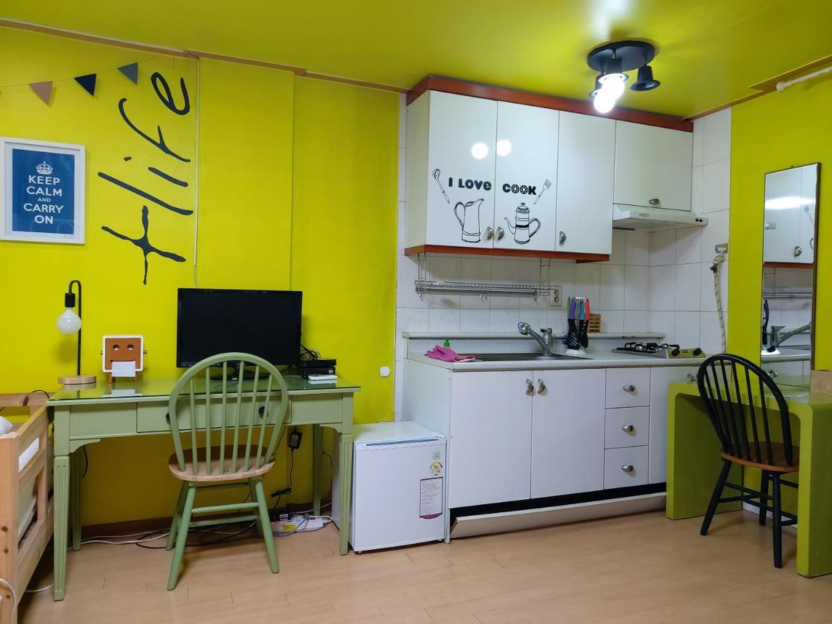 Han River Residence & Guesthouse Szöul Kültér fotó
